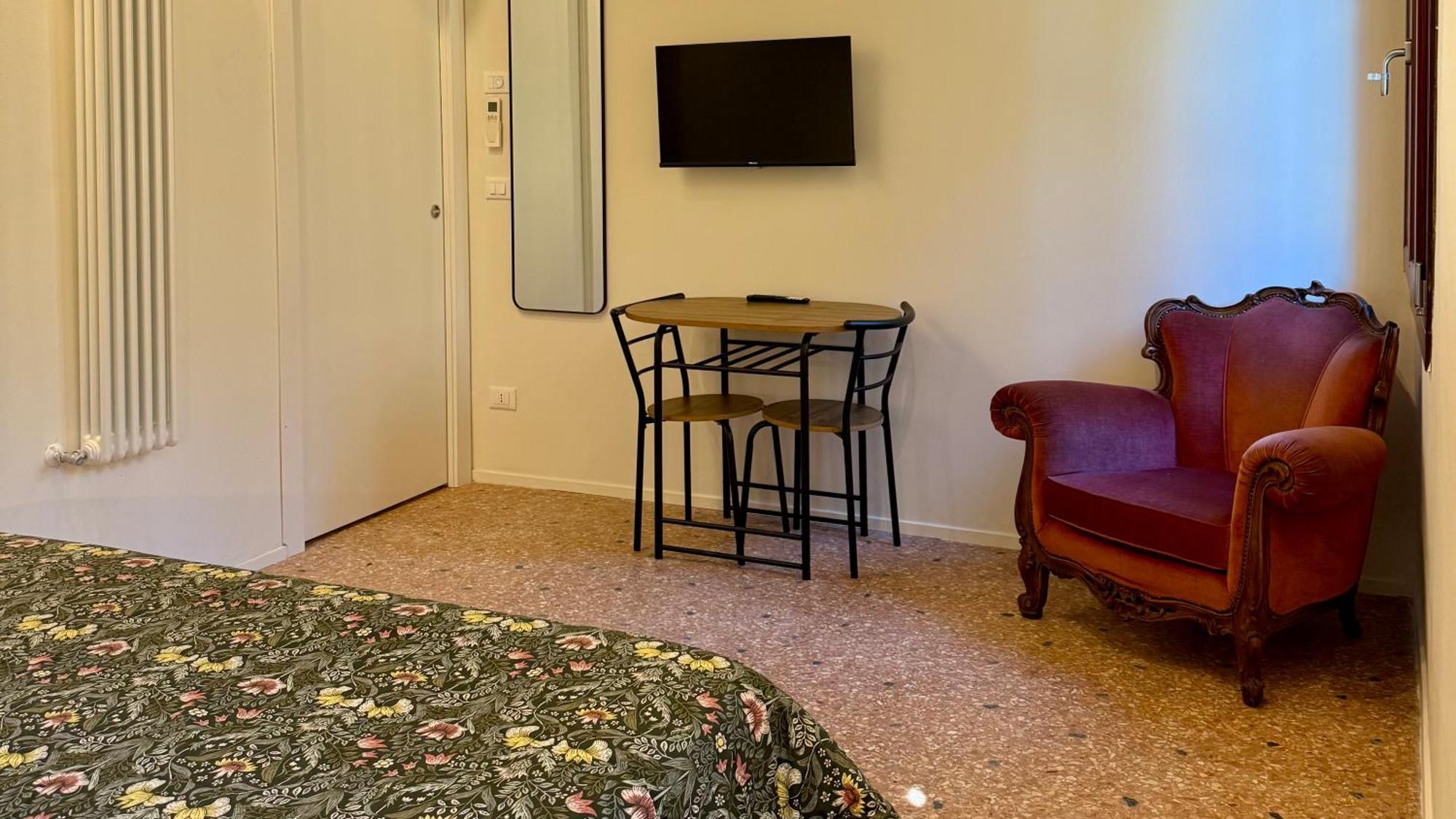 Qn Apartments Venezia Esterno foto